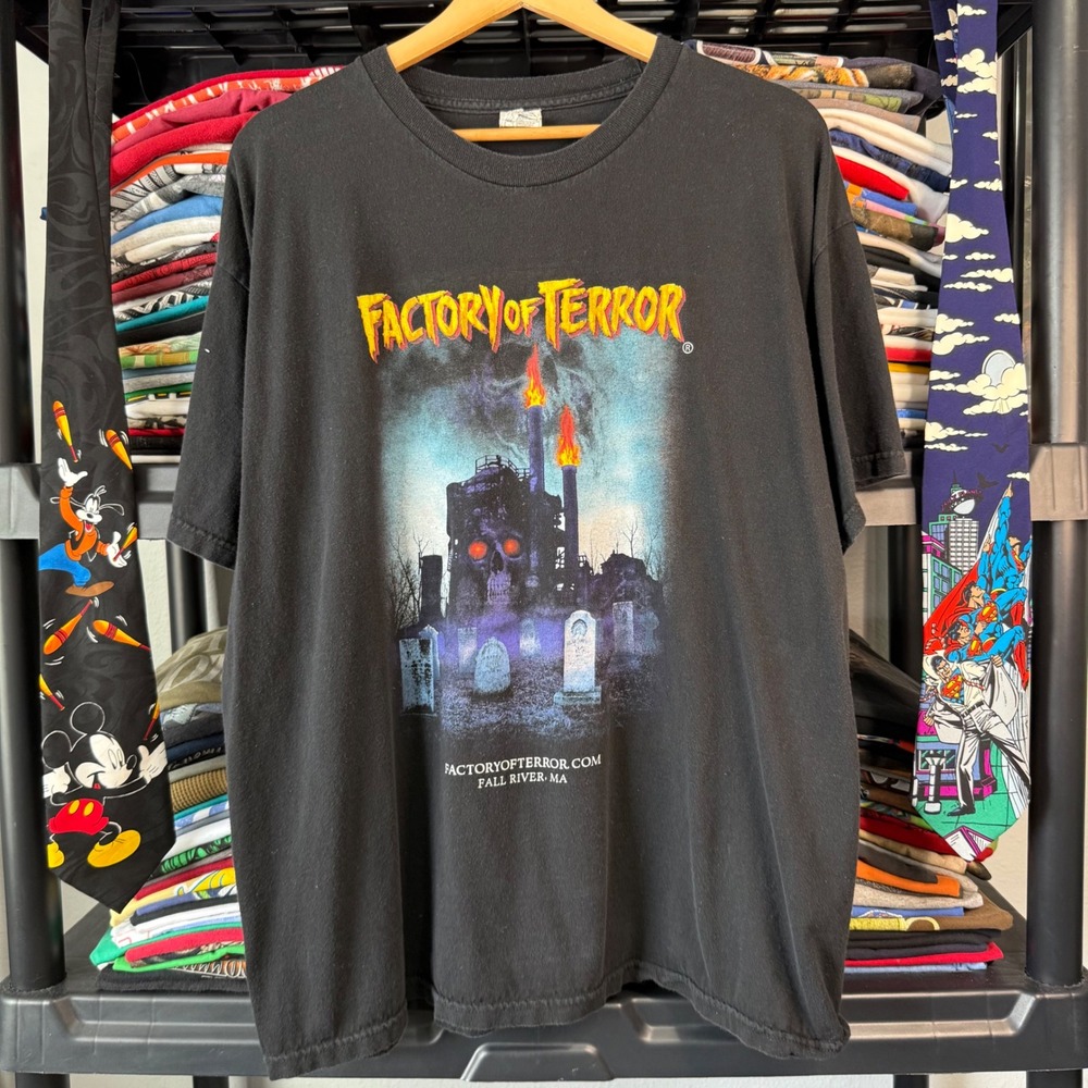 Y2K Black Factory Of Terror Fall River MA Haunted House Graphic Shirt XL